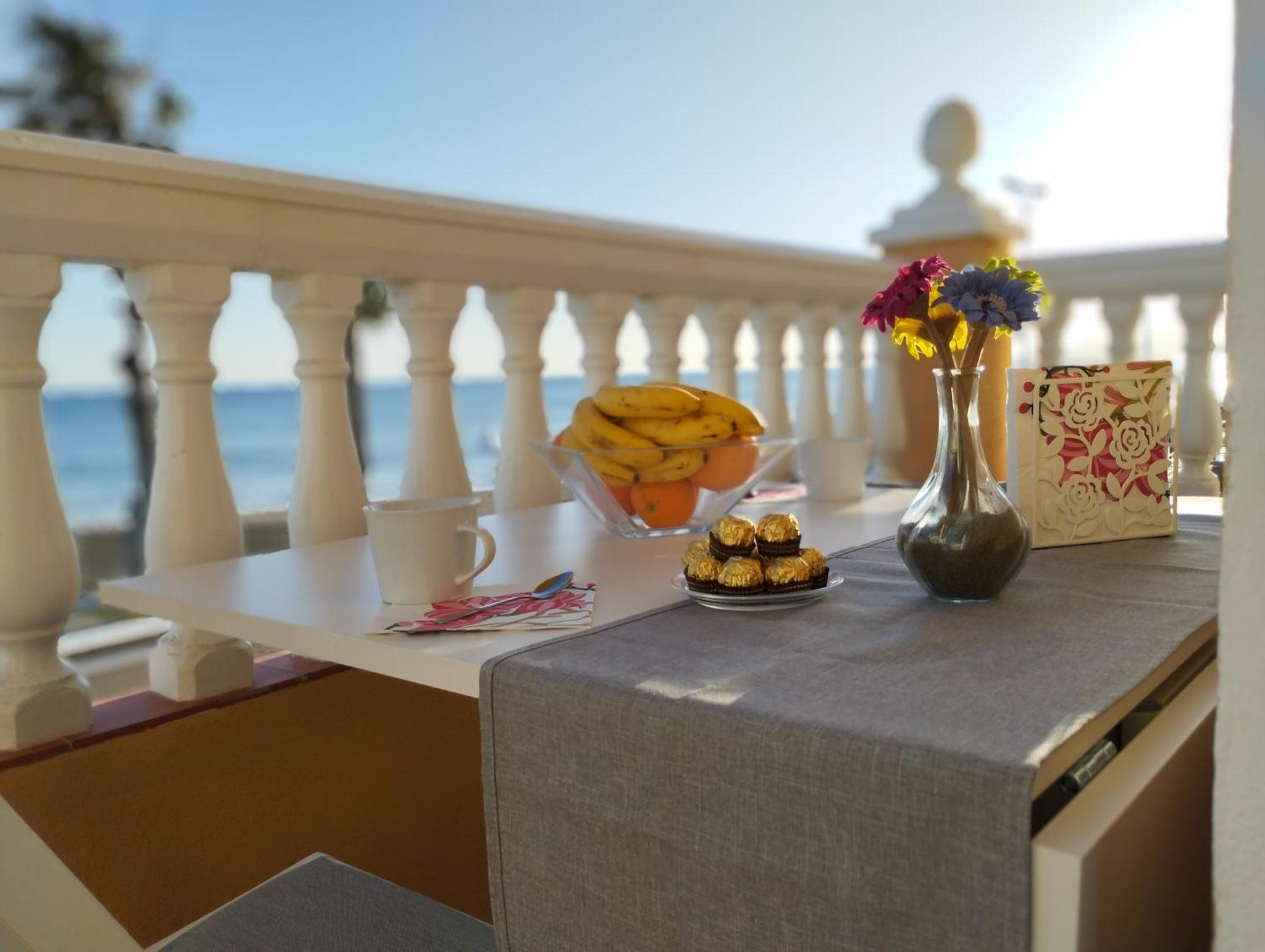 Apartamentos Playacala La Cala Del Moral المظهر الخارجي الصورة
